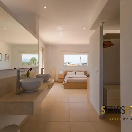 Modern Villa, 210m From Sandy Villa Alcudia (Mallorca)