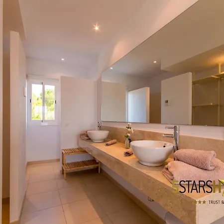Modern Villa, 210m From Sandy Villa Alcudia (Mallorca)